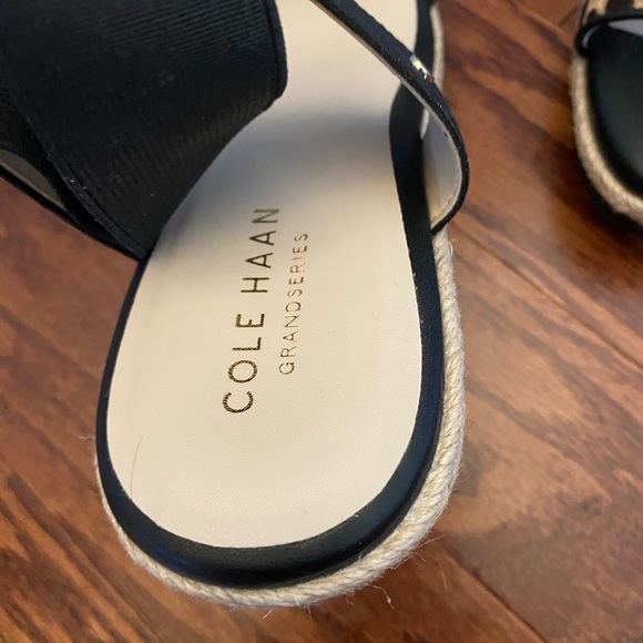Cole Haan Cute NEW wedge sandals size 8 1/2 - Picture 4 of 9